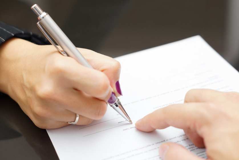 Legal Prenuptial Agreements in Arizona.