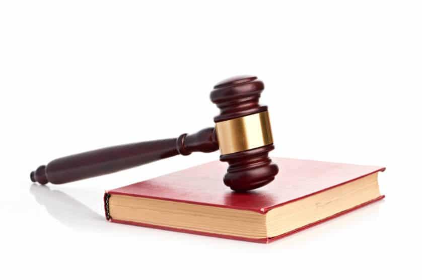 Surname of an Unmarried Couples Child in Arizona
